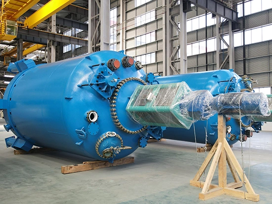 유리라이닝 반응기,  폐쇄형